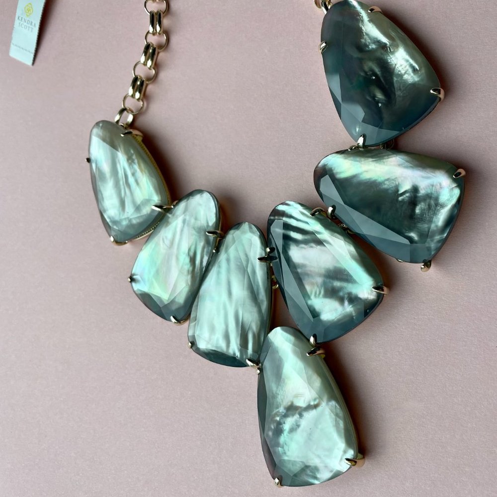 NWT Kendra Scott Harlow Necklace Grey Illusion 14k Gold Plated - Picture 5 of 11